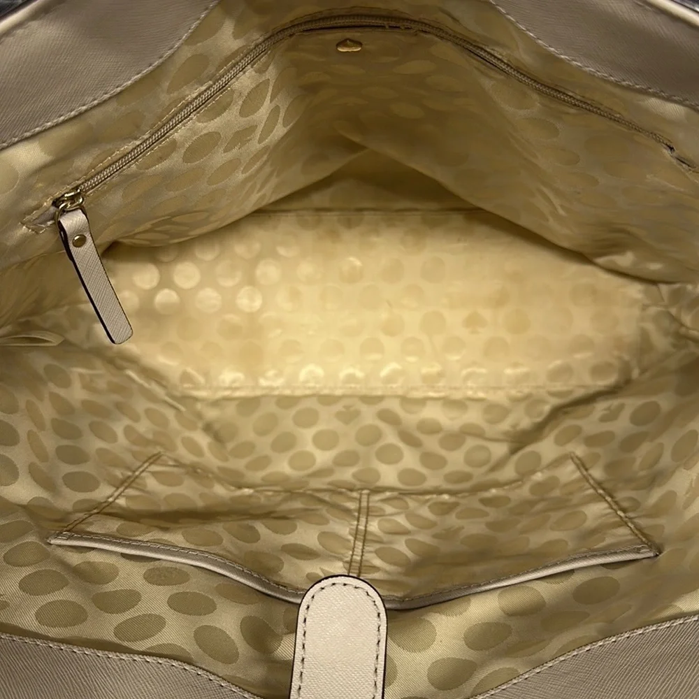 Kate Spade Tan/Black Saffiano Leather Tote Shoulder Handbag Purse 16' x 13